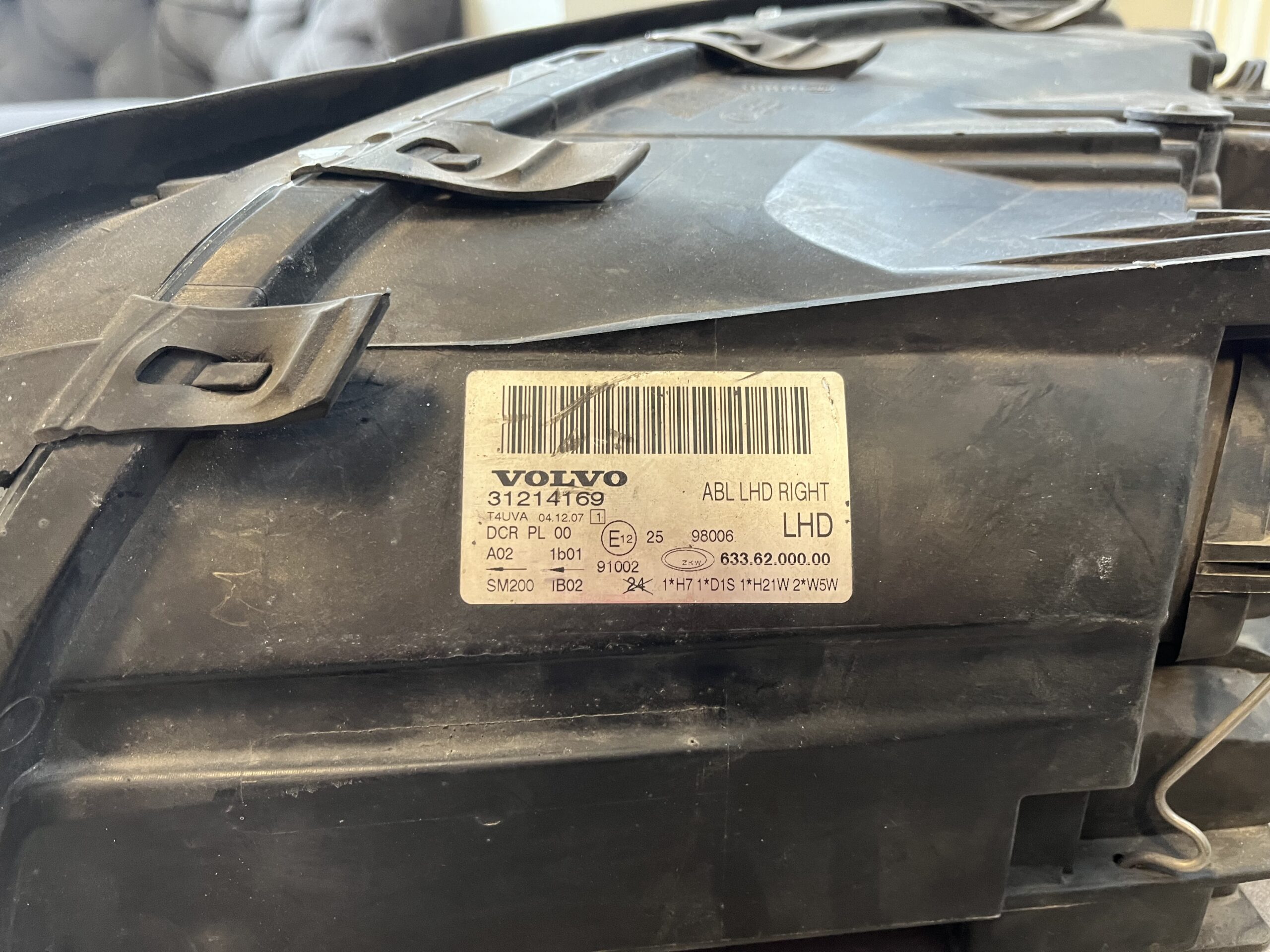 Kasutatud esituli parem xenon kurvituli P3 2007-2013 (31214169) - Image 3